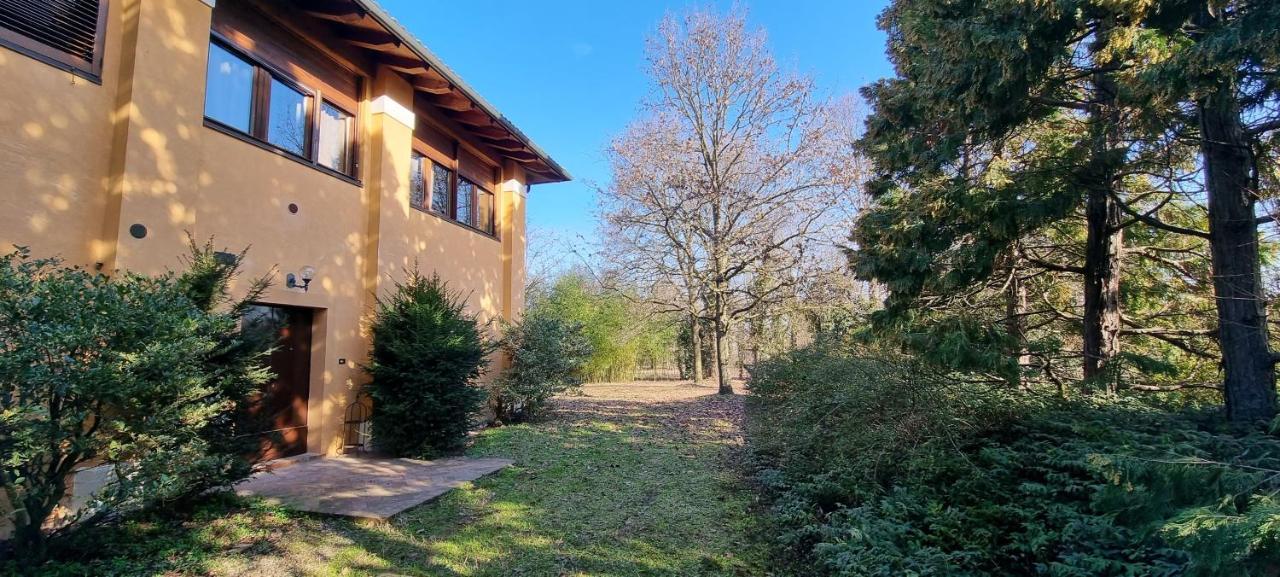 بولونيا Farolfi Apartments Villa Galliera المظهر الخارجي الصورة