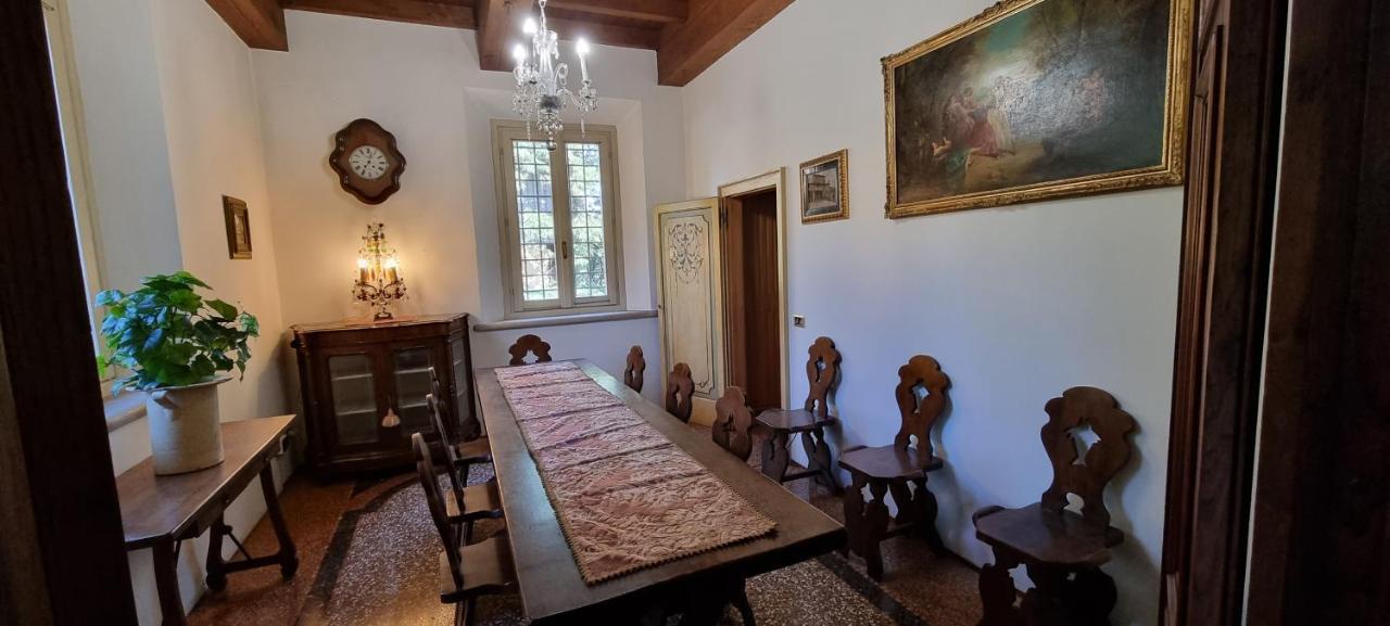 بولونيا Farolfi Apartments Villa Galliera المظهر الخارجي الصورة