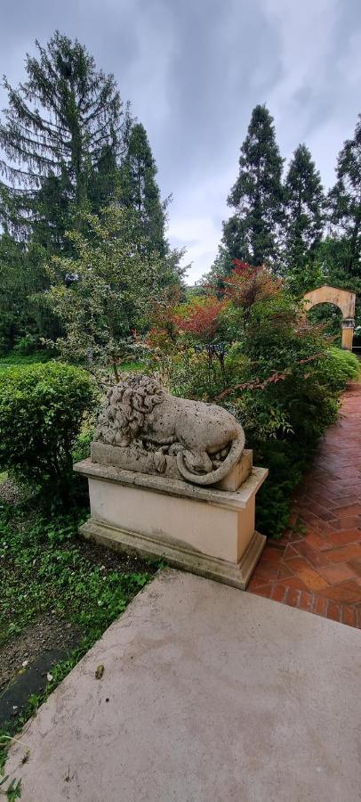 بولونيا Farolfi Apartments Villa Galliera المظهر الخارجي الصورة