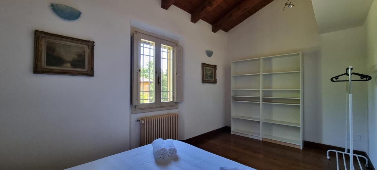 بولونيا Farolfi Apartments Villa Galliera المظهر الخارجي الصورة